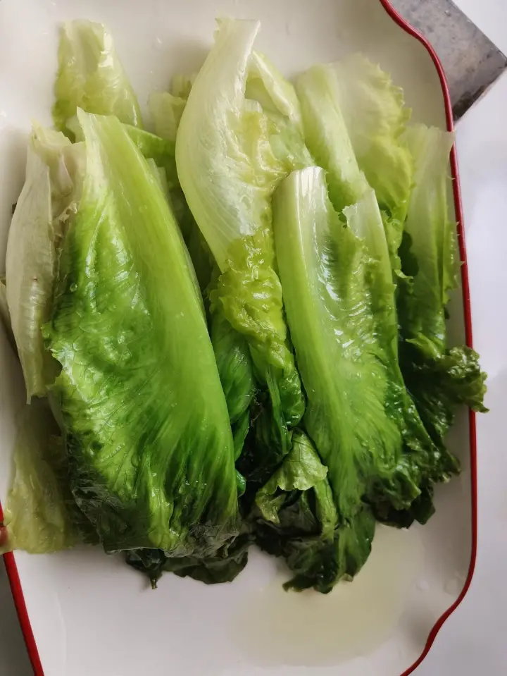 蒜蓉罗马生菜 第 1 步