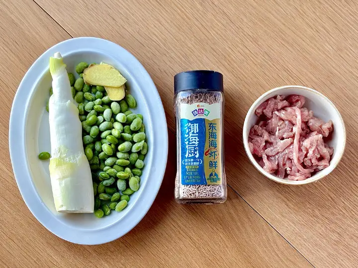 茭白毛豆炒肉丝 第 1 步