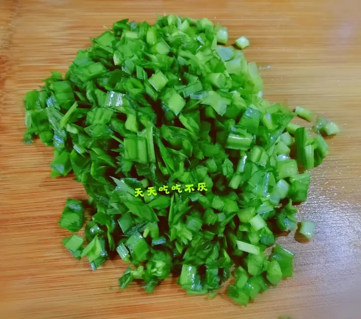 懒人发面韭菜肉饼 第 3 步