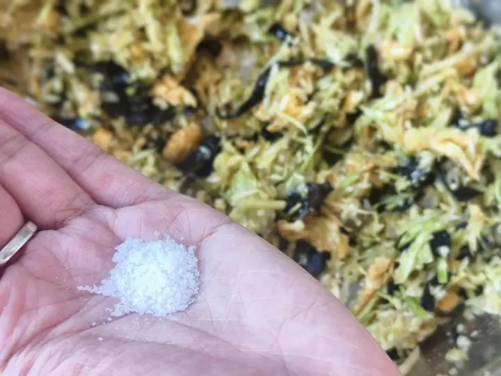 虾滑包菜水晶包 第 8 步