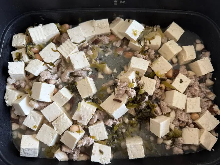 梅菜肉末烧豆腐 第 5 步
