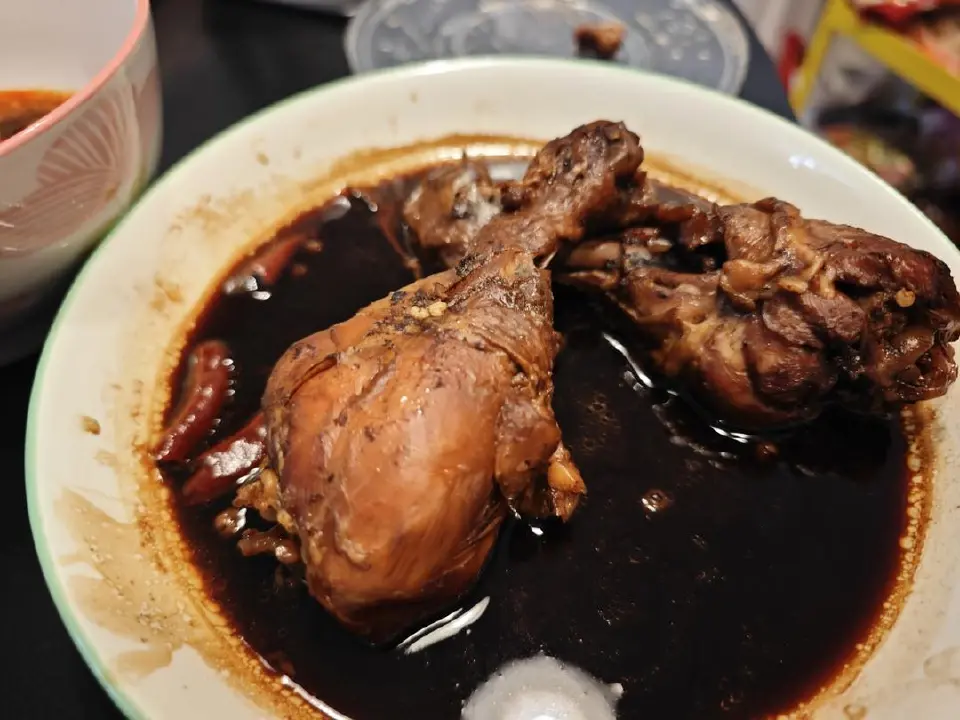 电饭煲红烧鸡腿成品图