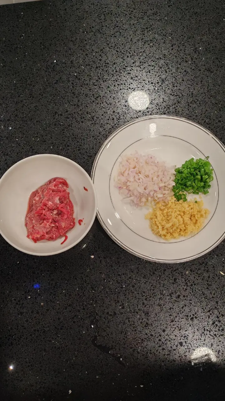 牛肉松炒饭 第 2 步