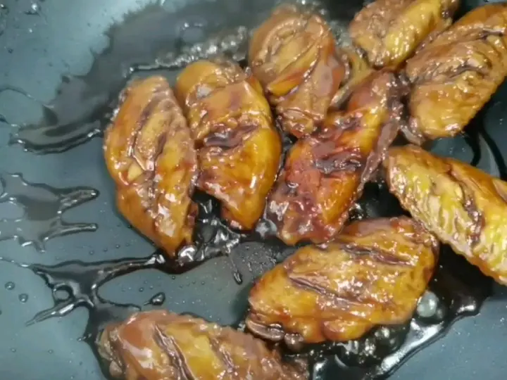 可乐鸡翅 第 8 步