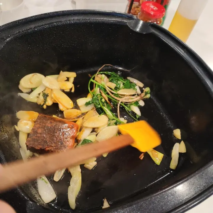 麻辣水煮鱼片 第 2 步