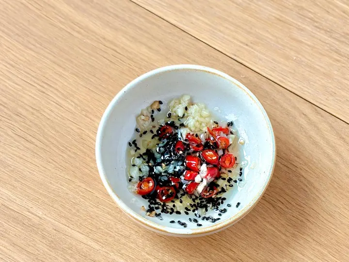 核桃仁拌菠菜 第 6 步