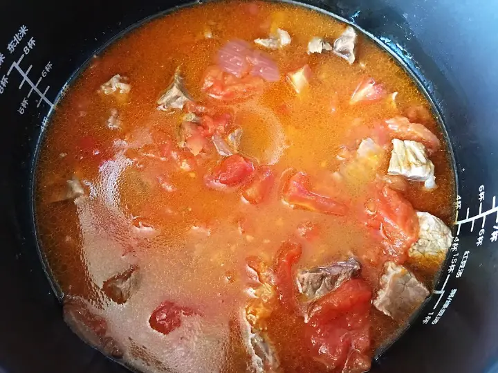 番茄土豆炖牛肉 第 8 步