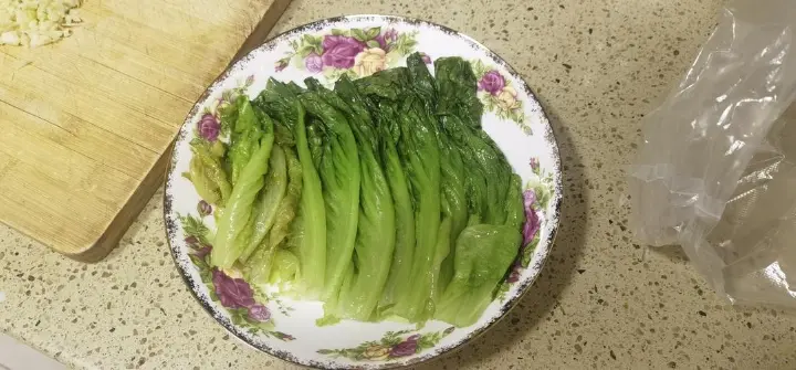 蒜蓉蚝油生菜 第 3 步