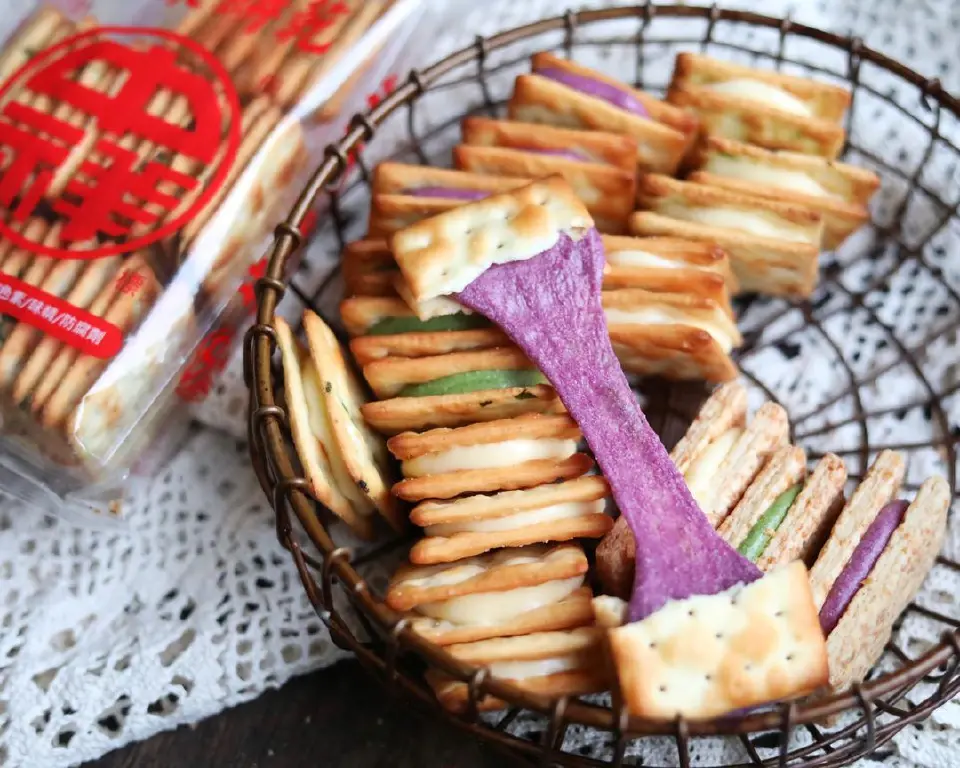 果蔬牛轧饼干成品图