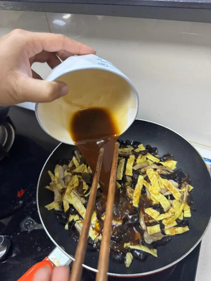 家常炒三丝 第 13 步