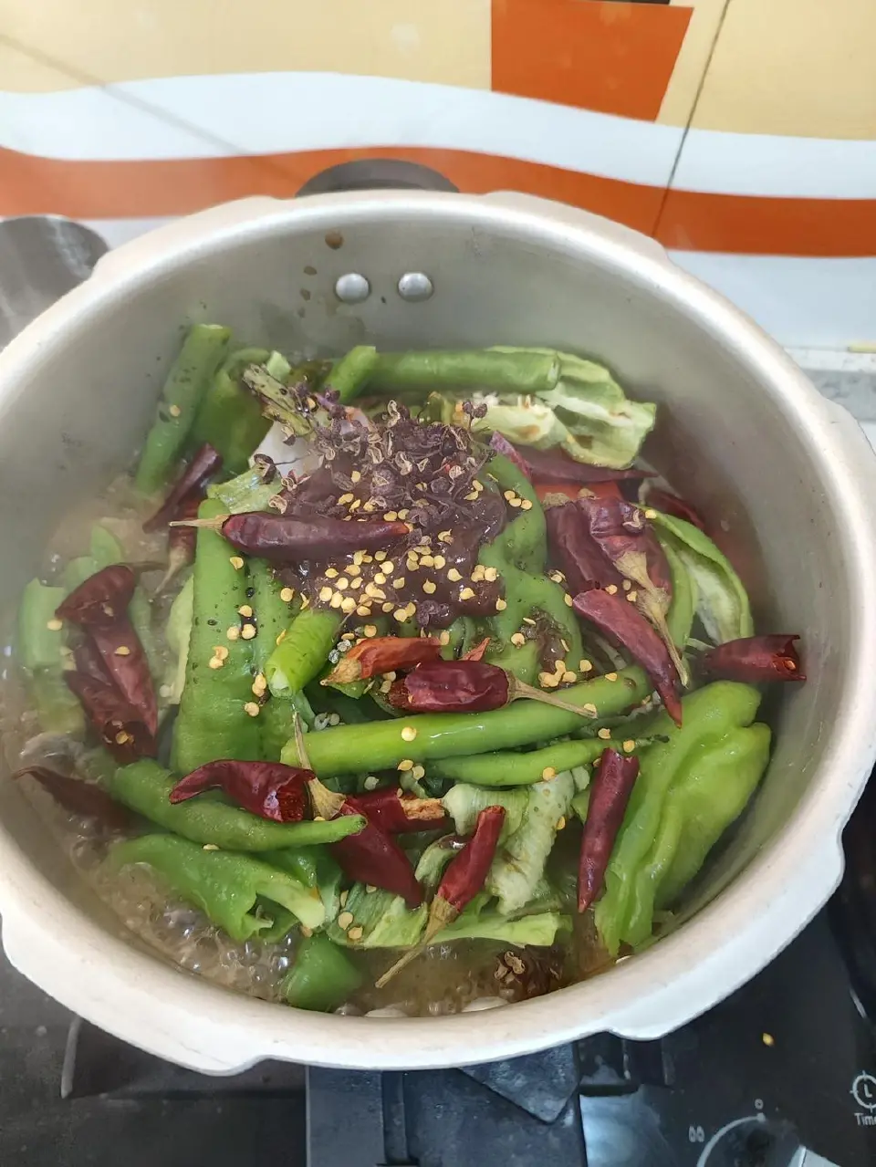家常蔬菜乱炖成品图