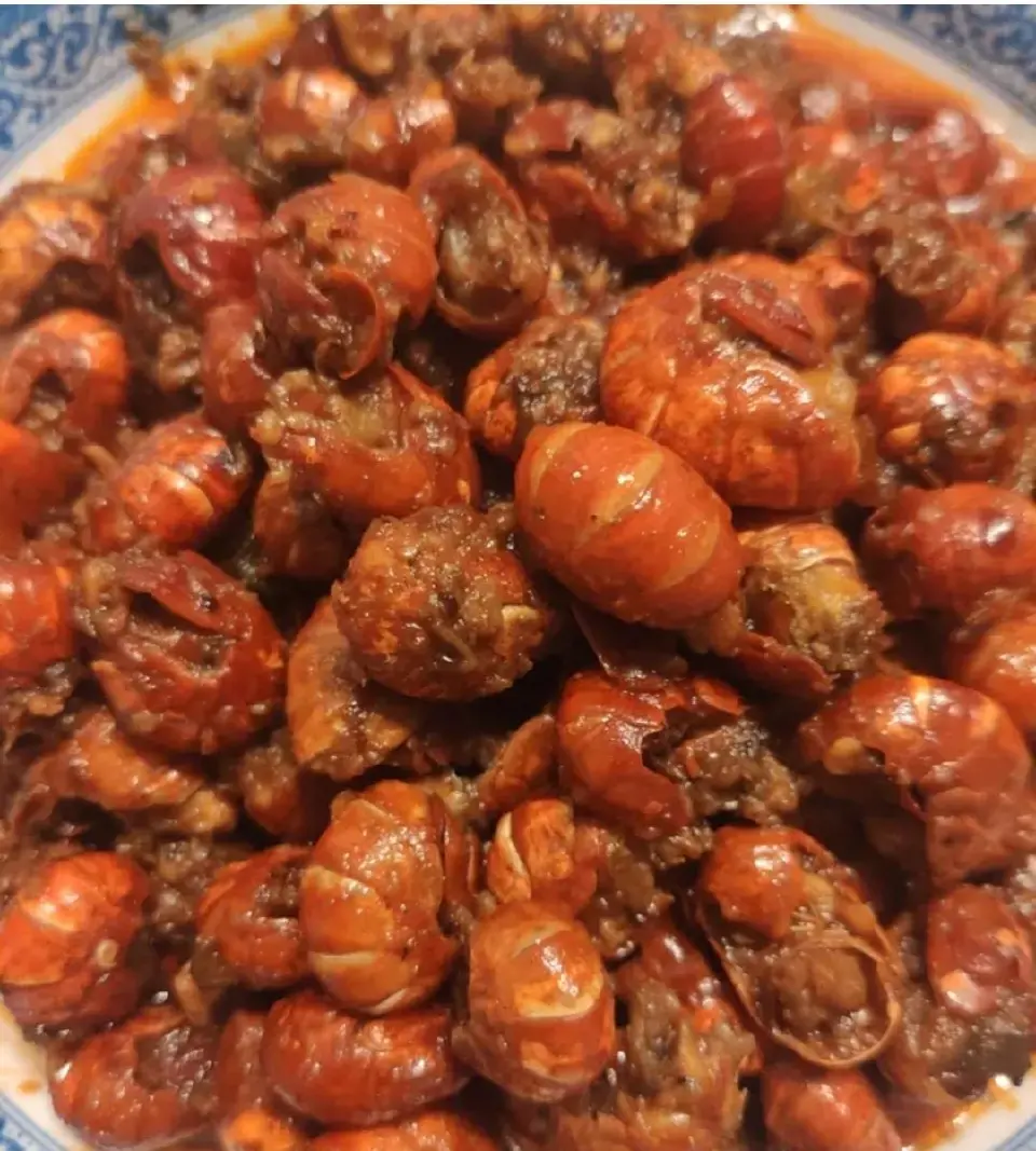 火锅底料烧虾尾成品图