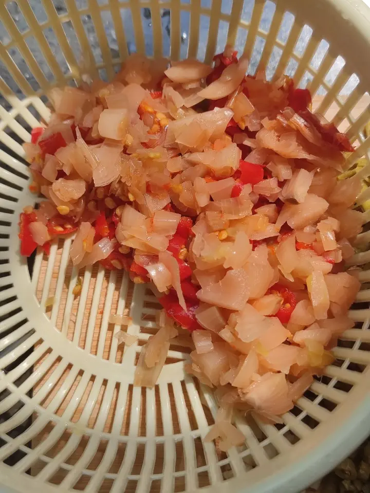 炒泡豇豆沫 第 2 步
