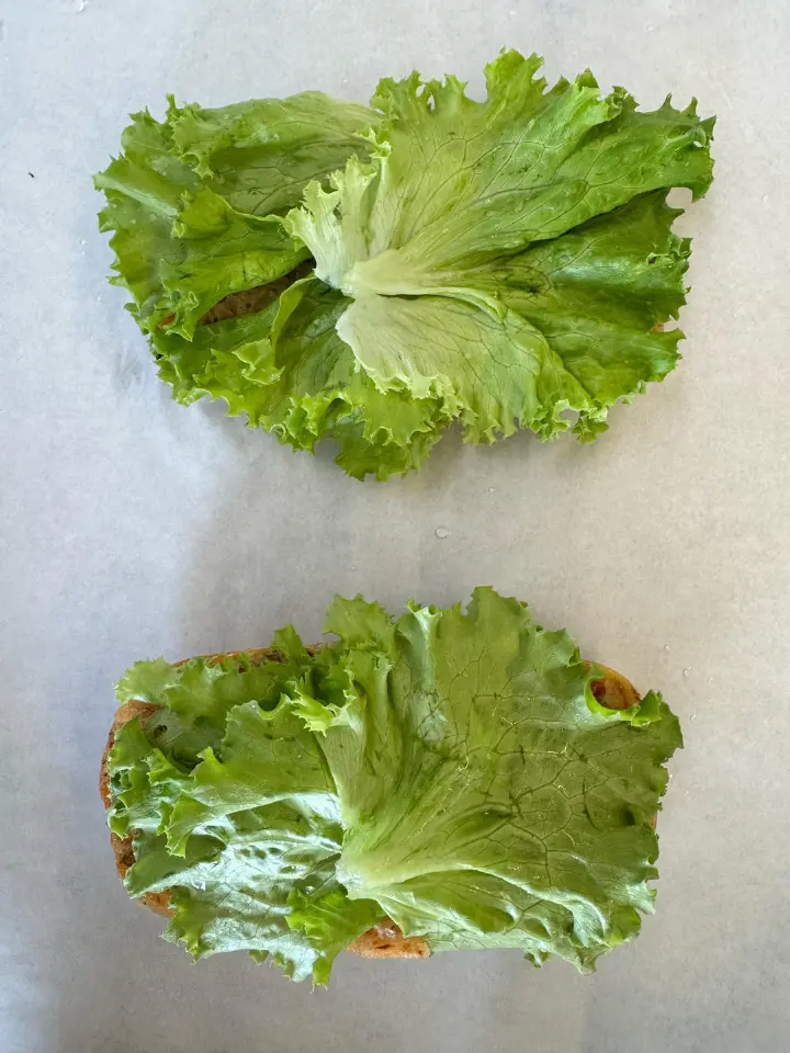 彩椒菌菇鸡胸肉三明治 第 1 步