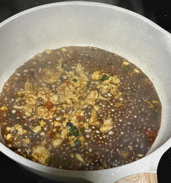 蒜苔炒肉沫 第 6 步