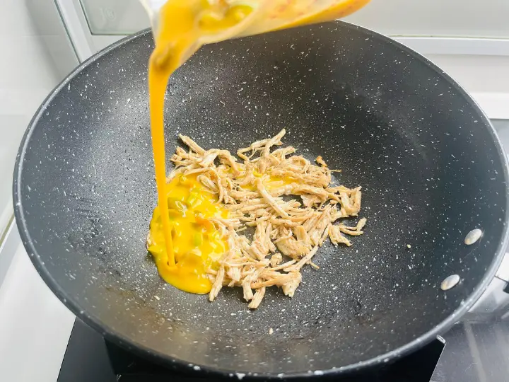 芝士鸡肉滑蛋恰巴塔 第 9 步