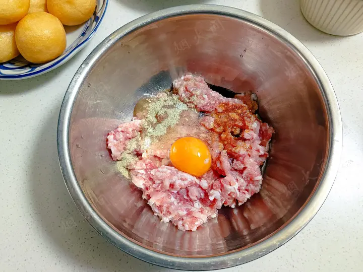 油面筋塞肉粉丝煲 第 3 步