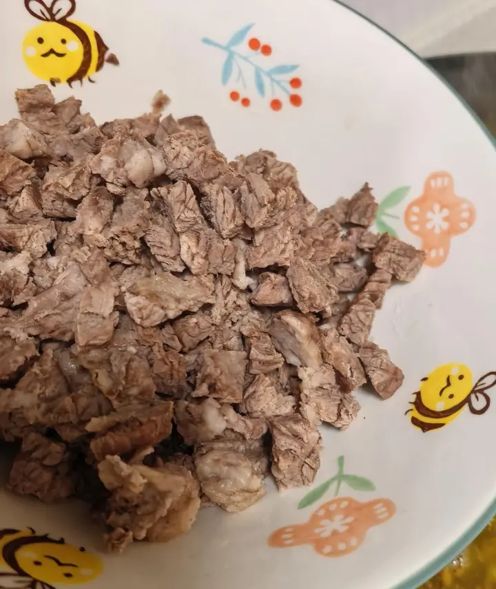香菇牛肉辣酱 第 4 步