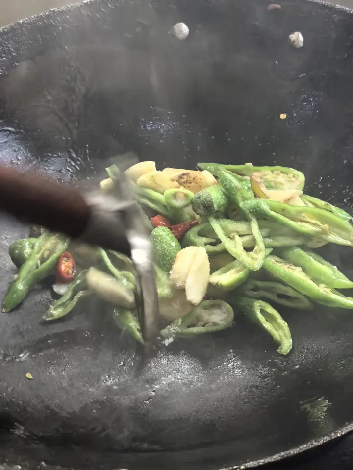 芹菜炒猪肚 第 3 步