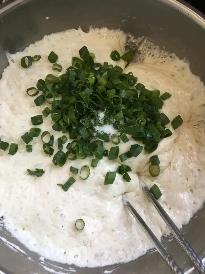 葱花发面饼 第 7 步