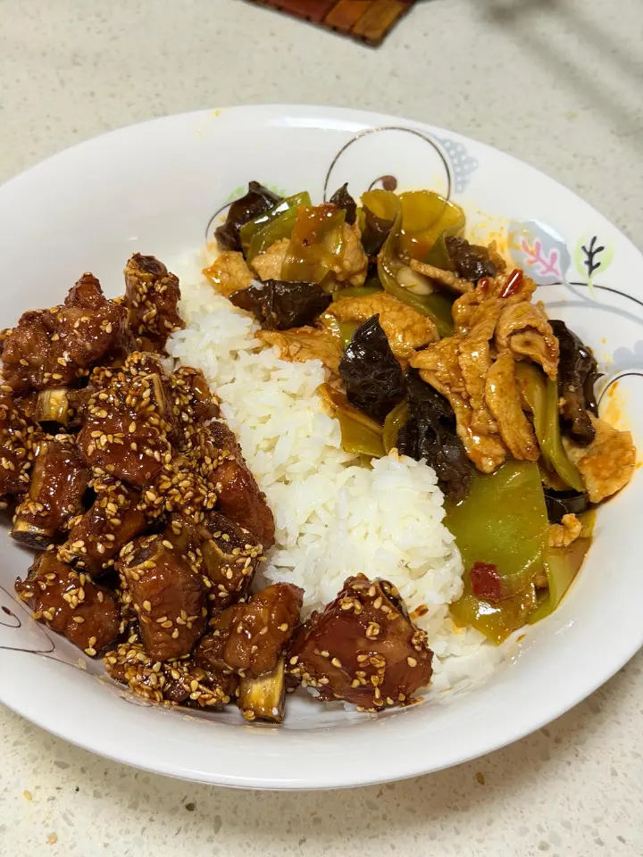 莴笋木耳炒肉片 第 23 步