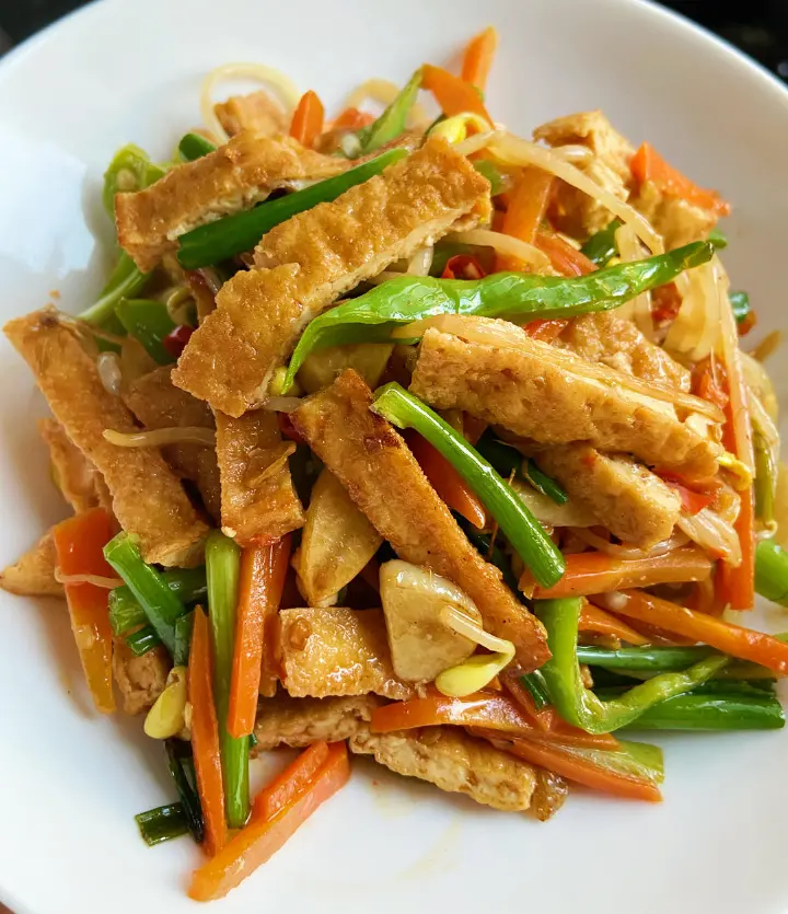 黄豆芽炒油豆腐 第 12 步