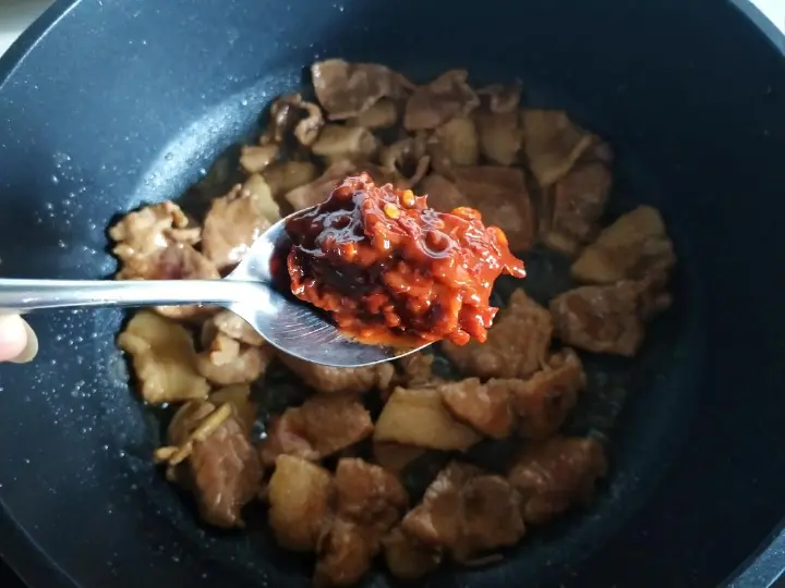 家常小炒肉 第 6 步