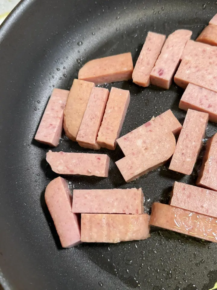 午餐肉苦瓜炒蛋 第 5 步