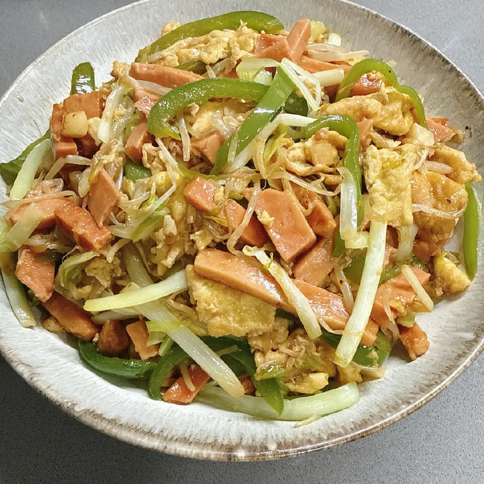 三丝火腿炒鸡蛋成品图