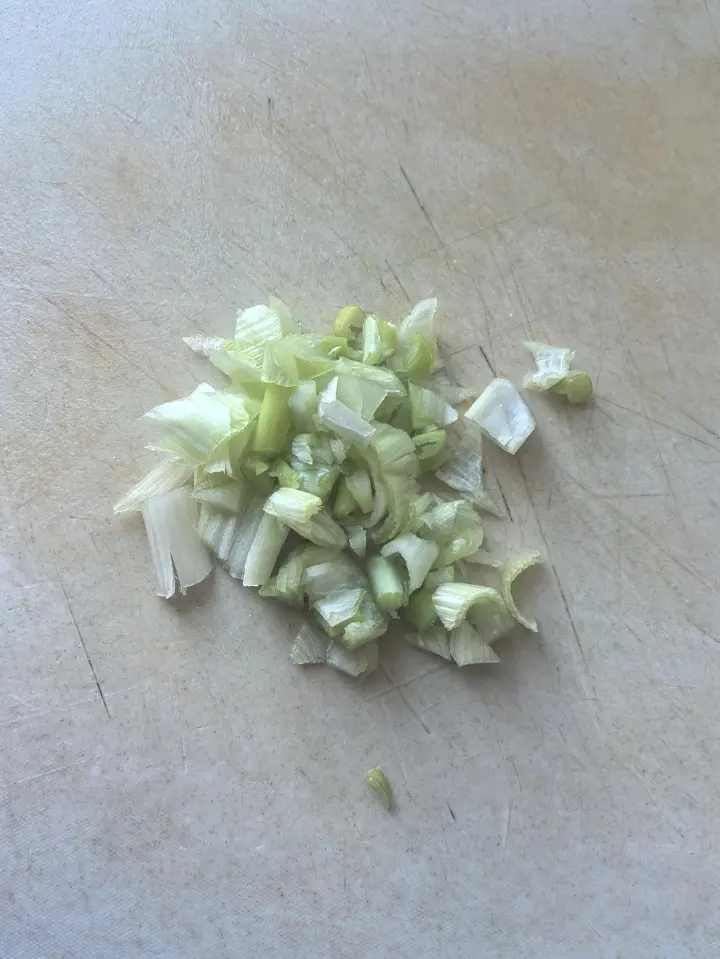 辣椒炒鸡蛋 第 2 步