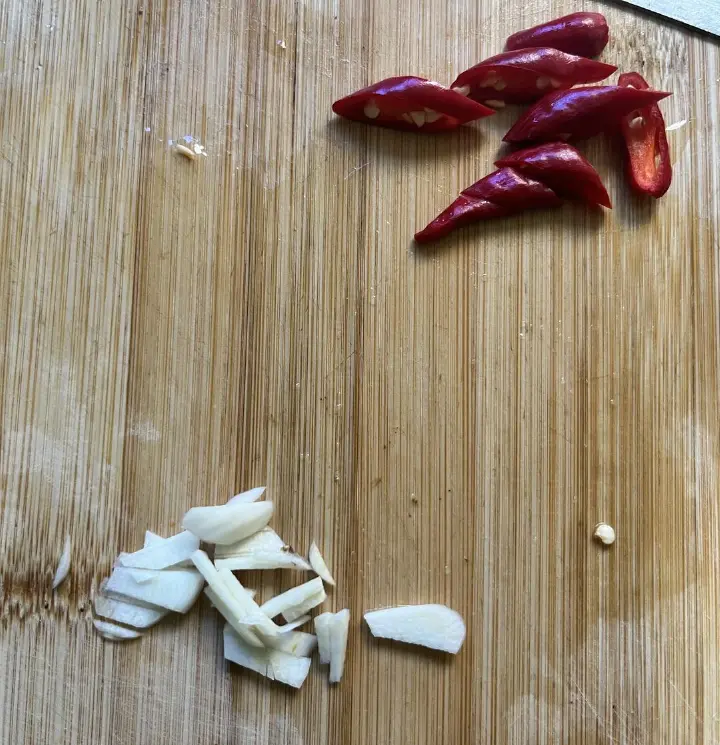 炝炒小白菜 第 2 步