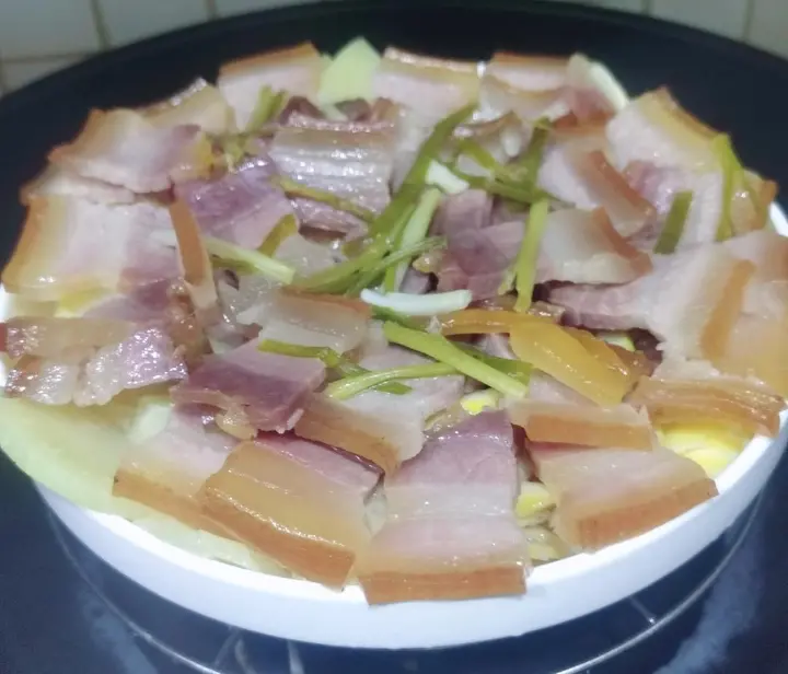 鲜笋蒸咸肉 第 3 步