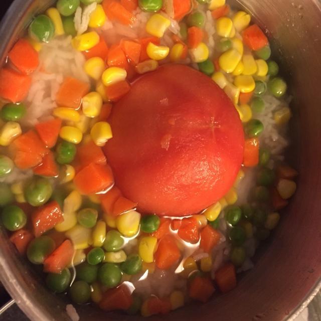 一颗番茄饭成品图