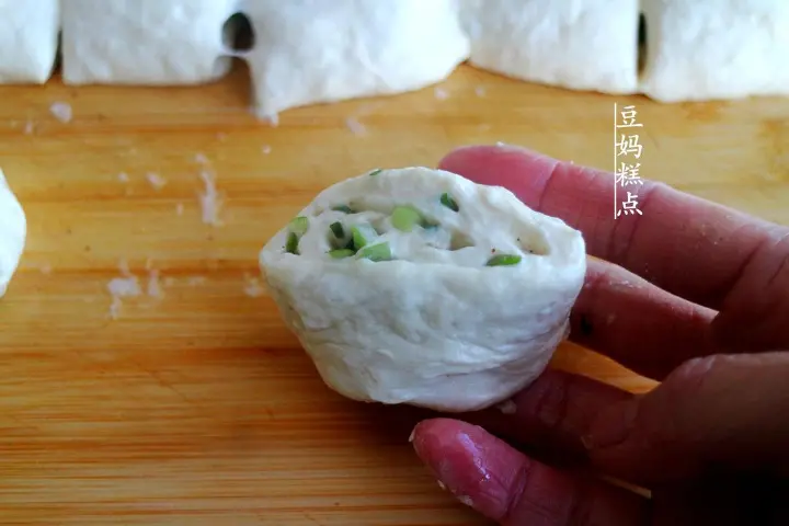 发面葱花饼 第 13 步