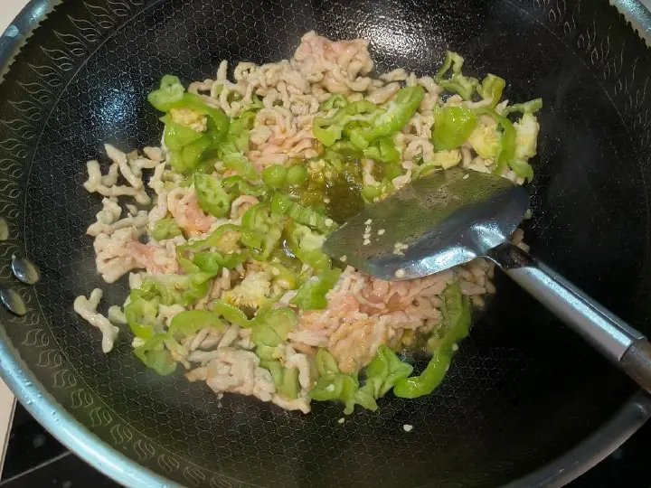 青椒榨菜肉丝 第 7 步