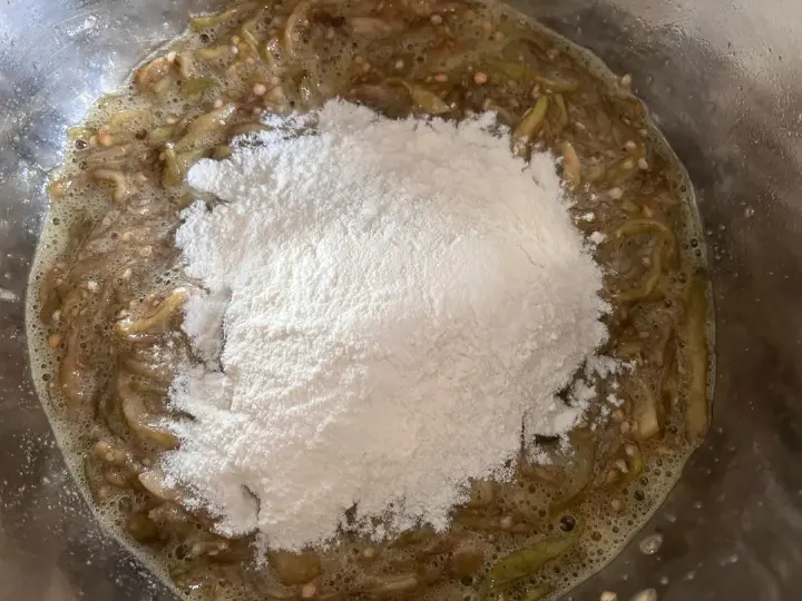 茄子鸡蛋饼 第 6 步