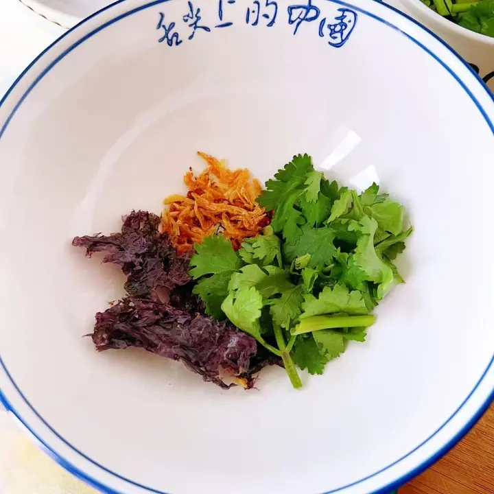 虾滑面片汤 第 7 步