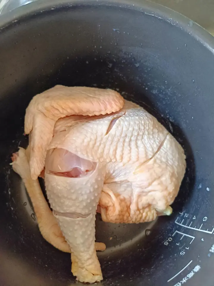 手撕盐焗鸡 第 1 步