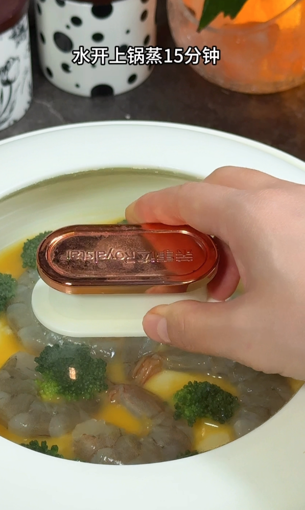 虾仁豆腐蒸蛋 第 6 步