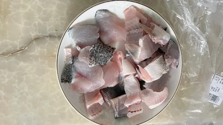 金汤酸菜鱼 第 3 步