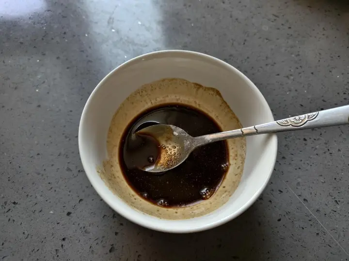 尖椒炒肥肠 第 2 步