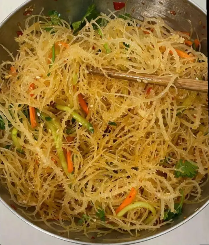 凉拌龙须菜 第 3 步