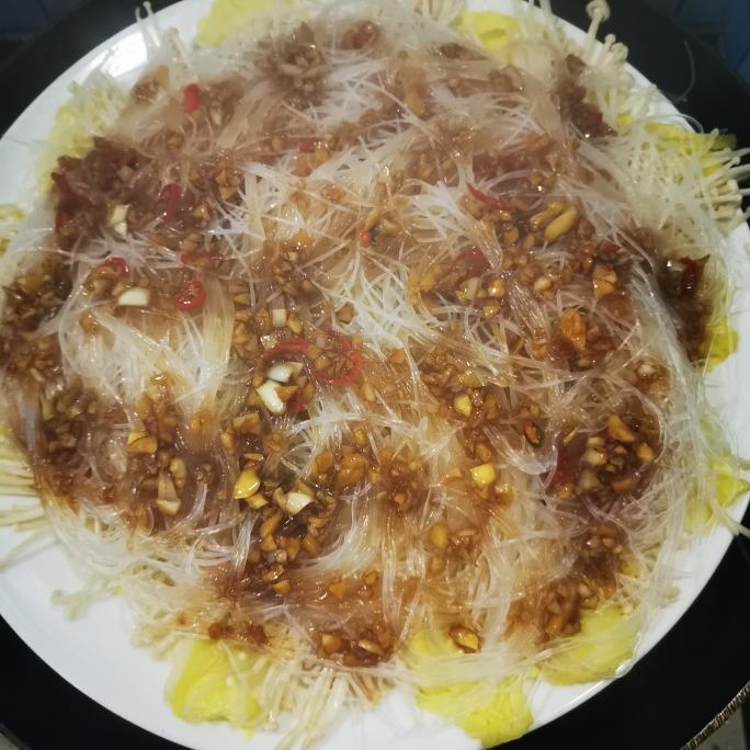 蒜蓉粉丝蒸娃娃菜金针菇 第 10 步