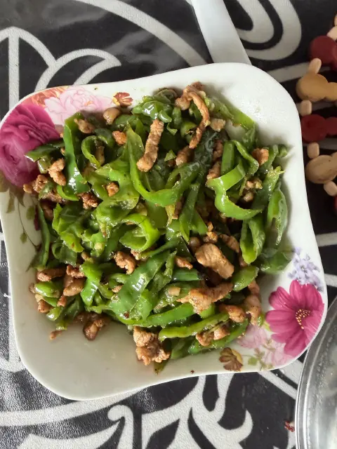 辣椒炒肉