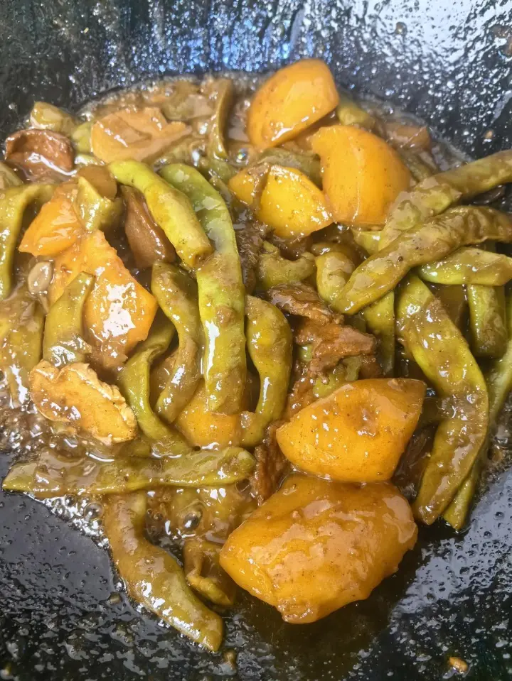 东北土豆炖豆角 第 18 步