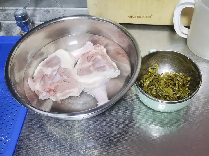 茶香陈皮鸭 第 1 步