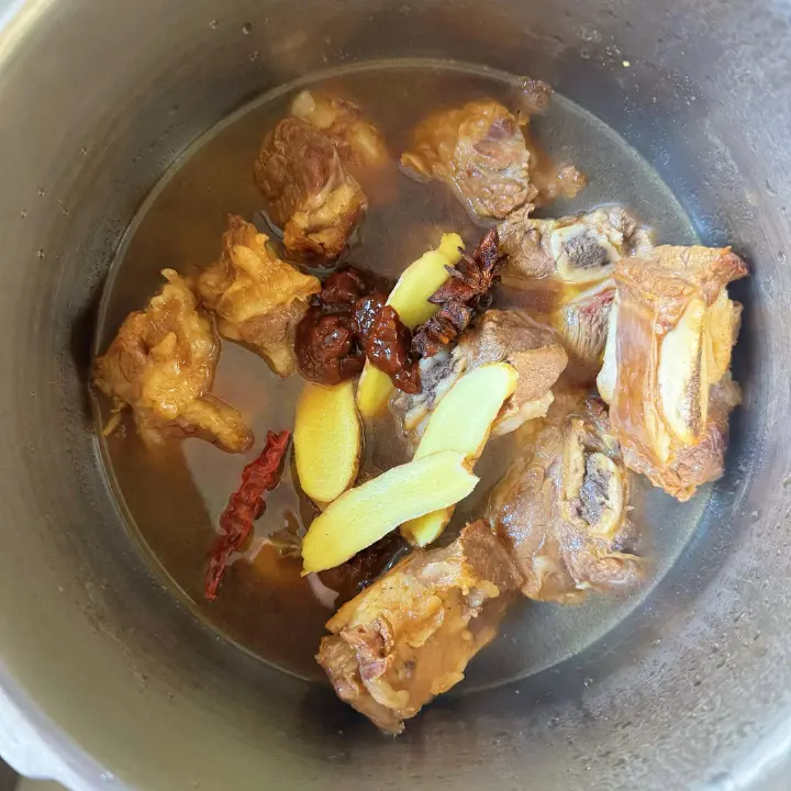 红烧牛排骨 第 5 步