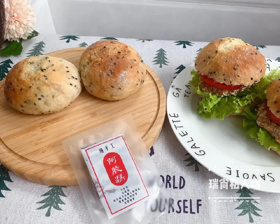 懒人黑芝麻面包成品图
