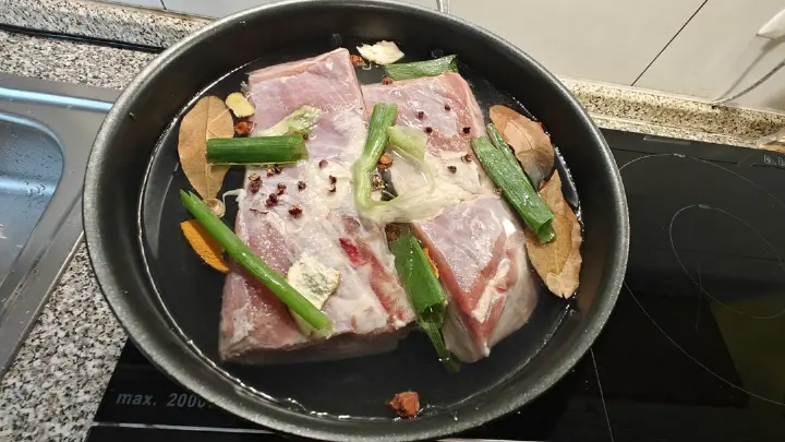 梅菜扣肉 第 2 步