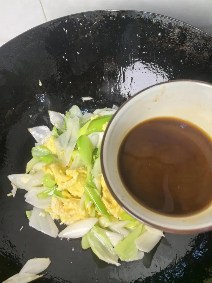 大葱炒鸡蛋 第 9 步